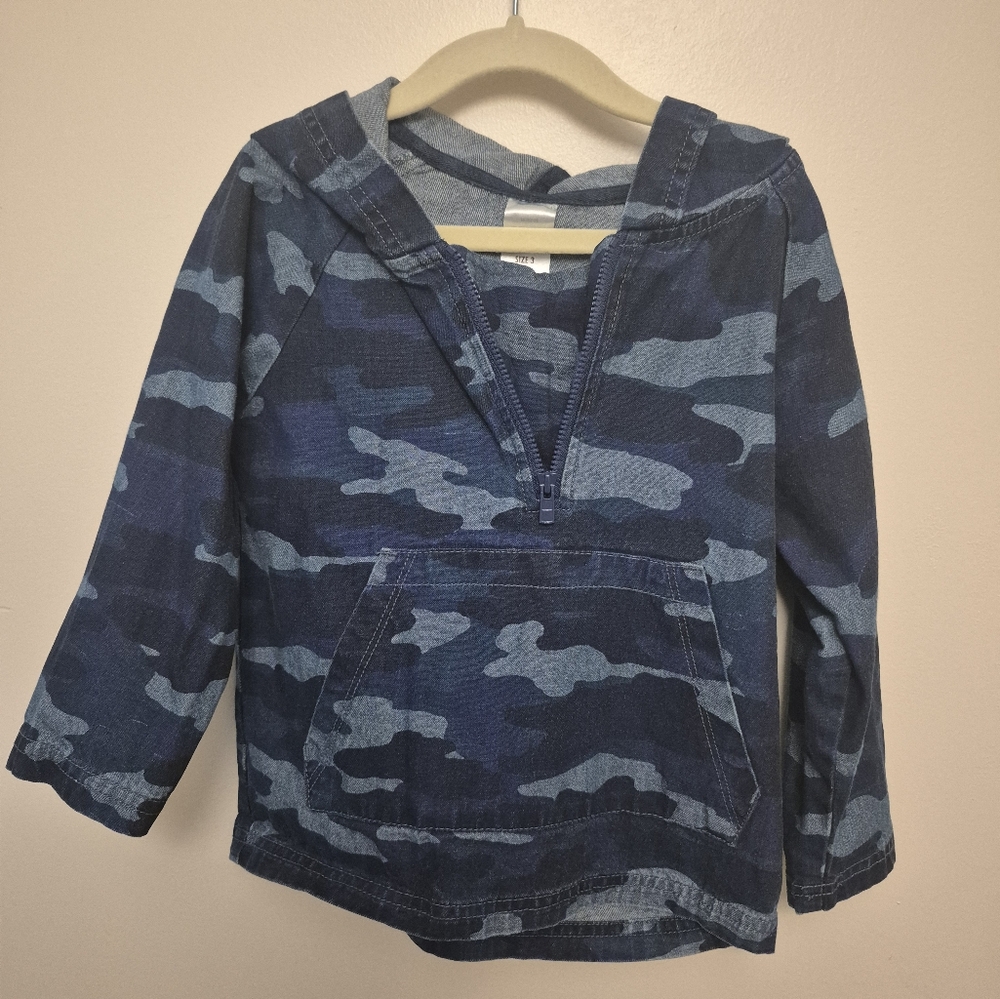 3T Denim Hoodie in Blue Camo Print